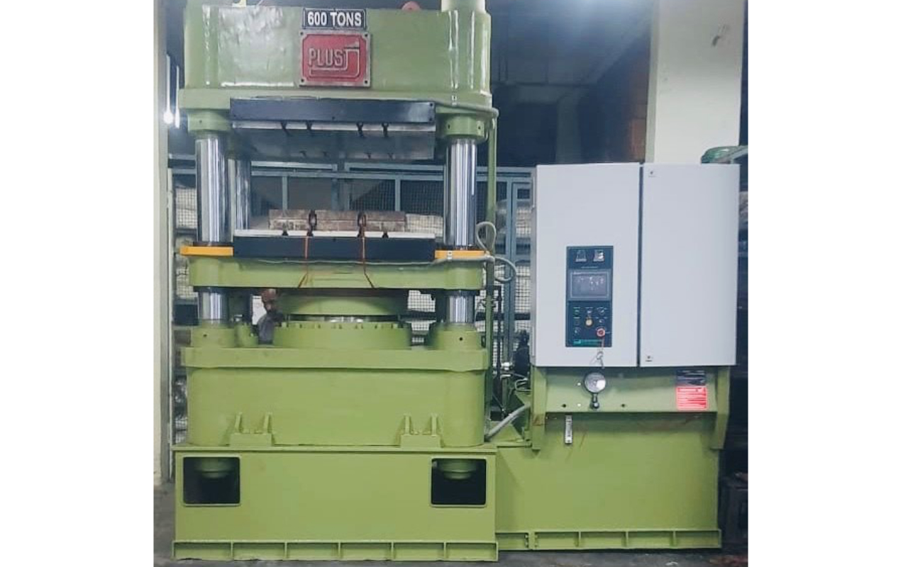 Compression Ram Machine Installed a new Compression Moulding Machine - Shriram Rubber Products ...